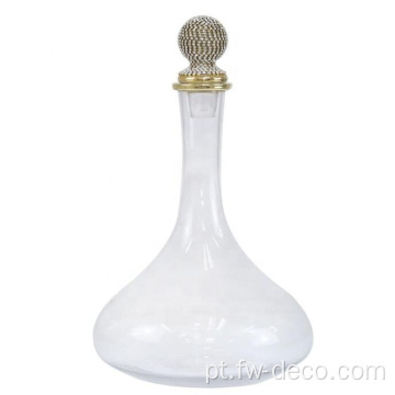 Decanter de vidro de vinho com rolha de bola de ouro